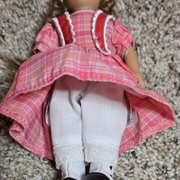 American Girl Mini Marie Grace Doll w/book - Picture 5 of 5